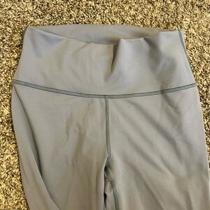 Fabletics‎ Charcoal Gray Leggings